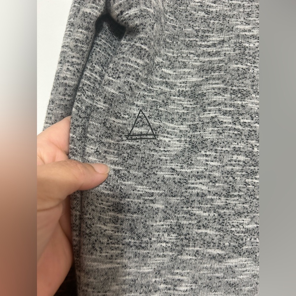 Little Eleven Paris Super Soft Sweatshirt in Gray Sz 14 - Picture 5 of 6